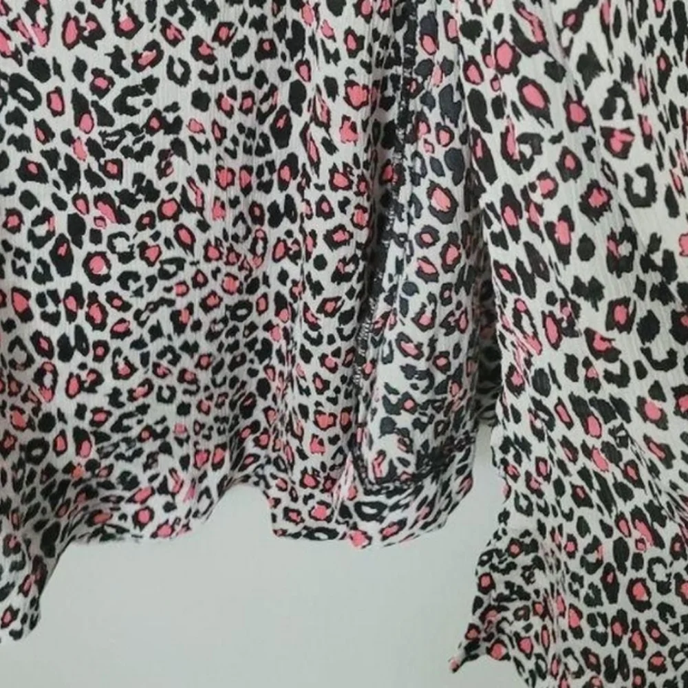 NWOT Zara Pink and Black Leopard Skirt